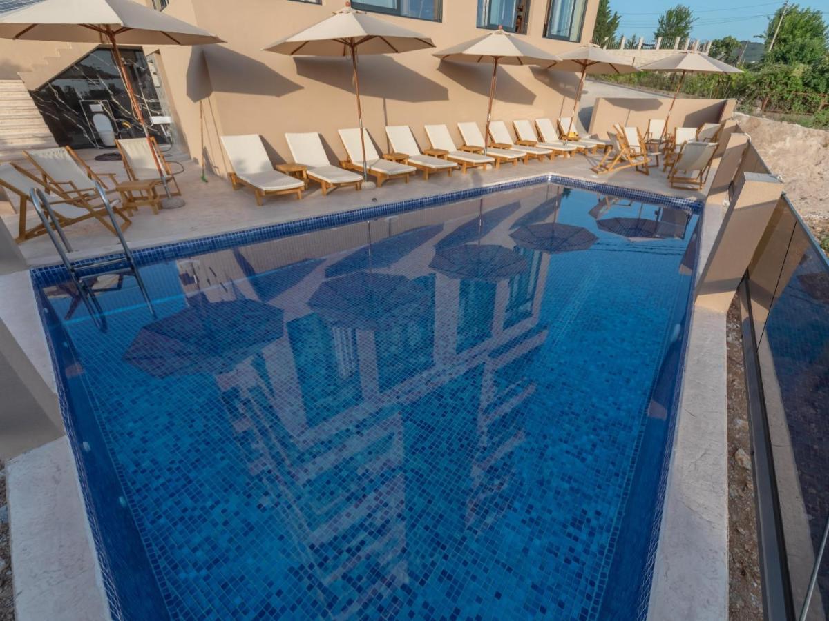 Hotel Diman โดบราวอดา ภายนอก รูปภาพ