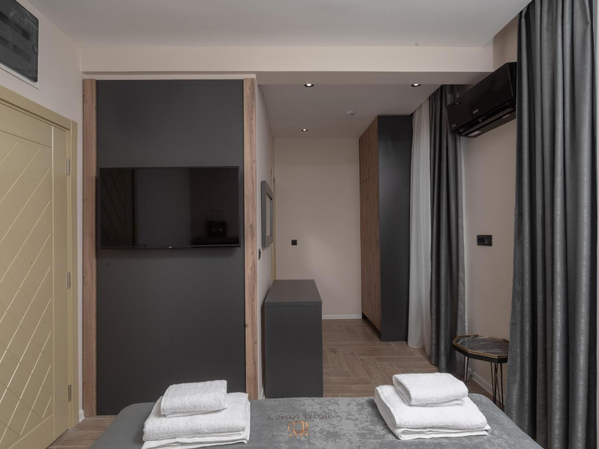 Hotel Diman โดบราวอดา ภายนอก รูปภาพ