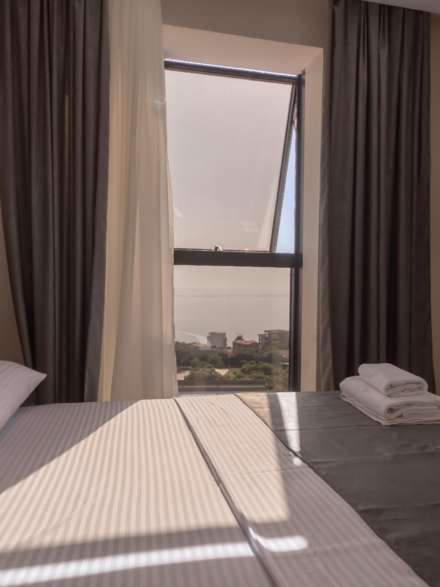 Hotel Diman โดบราวอดา ภายนอก รูปภาพ