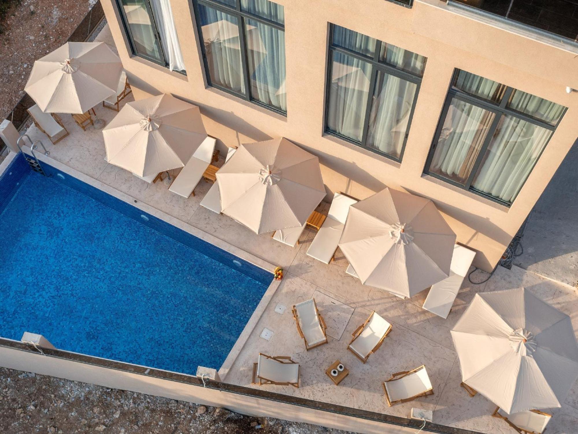 Hotel Diman โดบราวอดา ภายนอก รูปภาพ